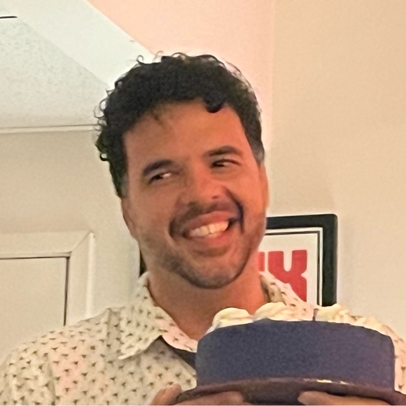 Meet your Posher, Matt - Picture 2 of 2